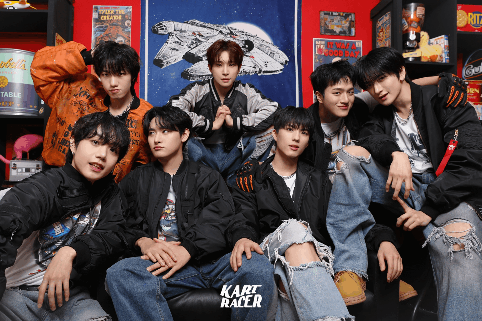 TRENDZ - أغنية رقمية: Kart Racer (الصورة المفاهيمية رقم 1 - إصدار المجموعة)