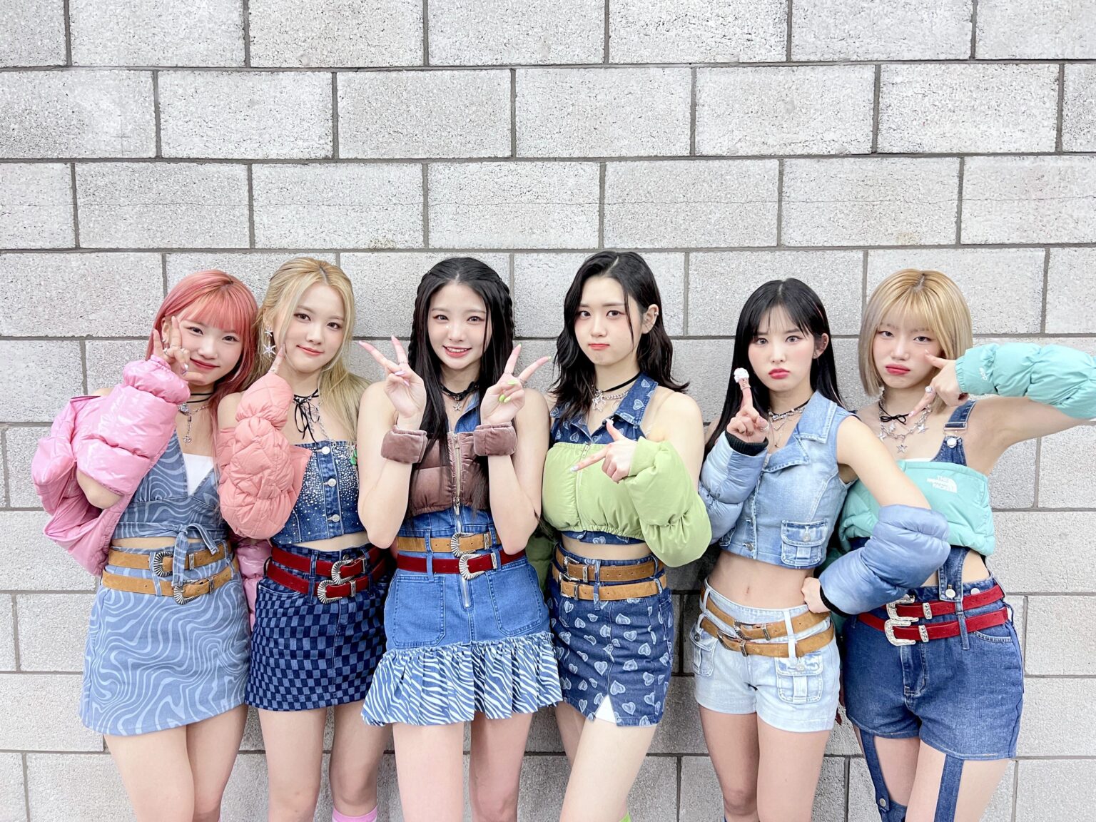 ذكرى سنوية خامسة سعيدة لـ TRI.BE! ذكرى سنوية خامسة سعيدة لـ TRI.BE!