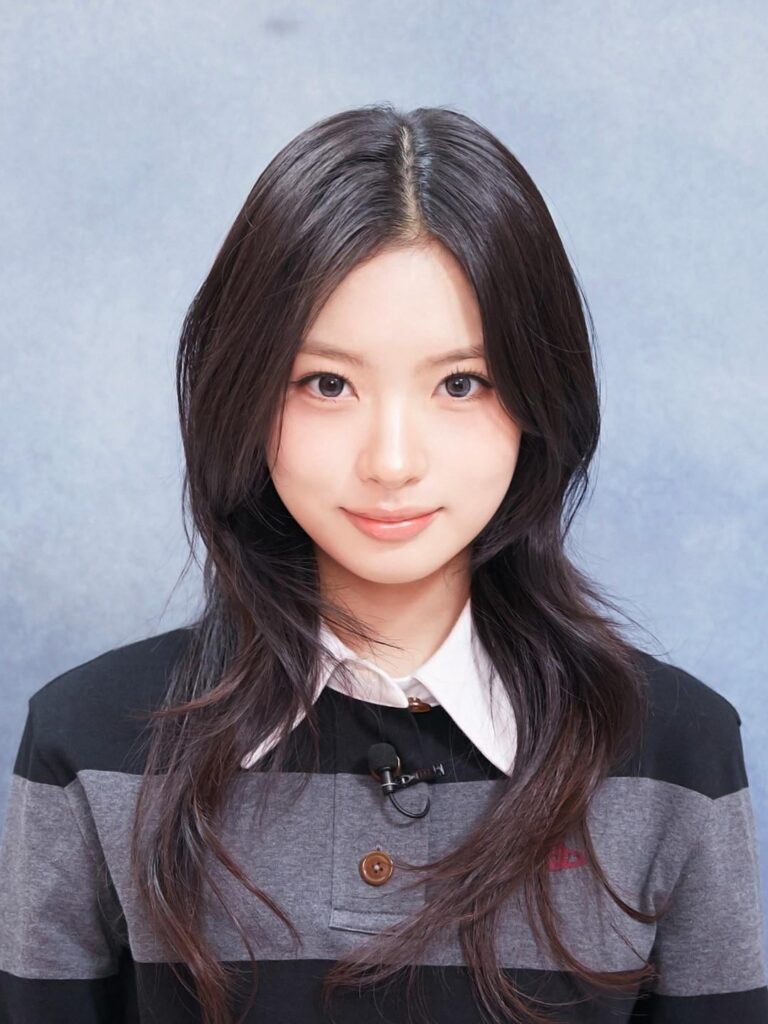 ينتمي ل ينتمي ل