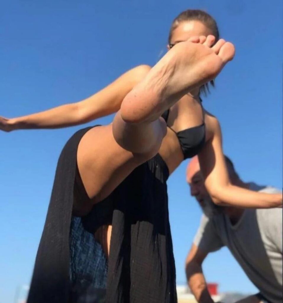 Damla Sönmez Damla Sönmez