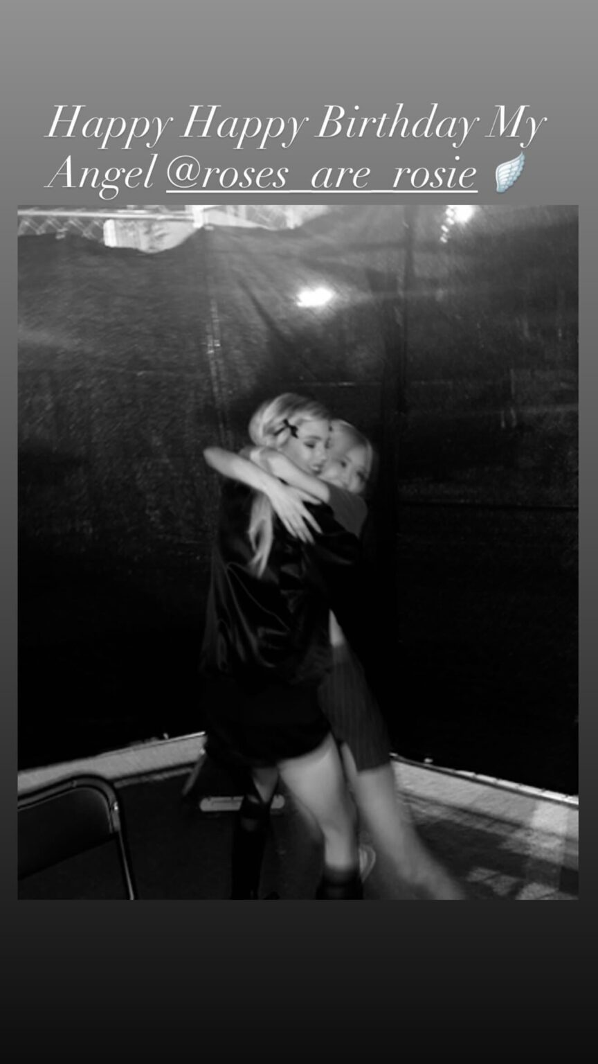 260211 تحديث قصة Stella Maxwell على IG مع ROSÉ