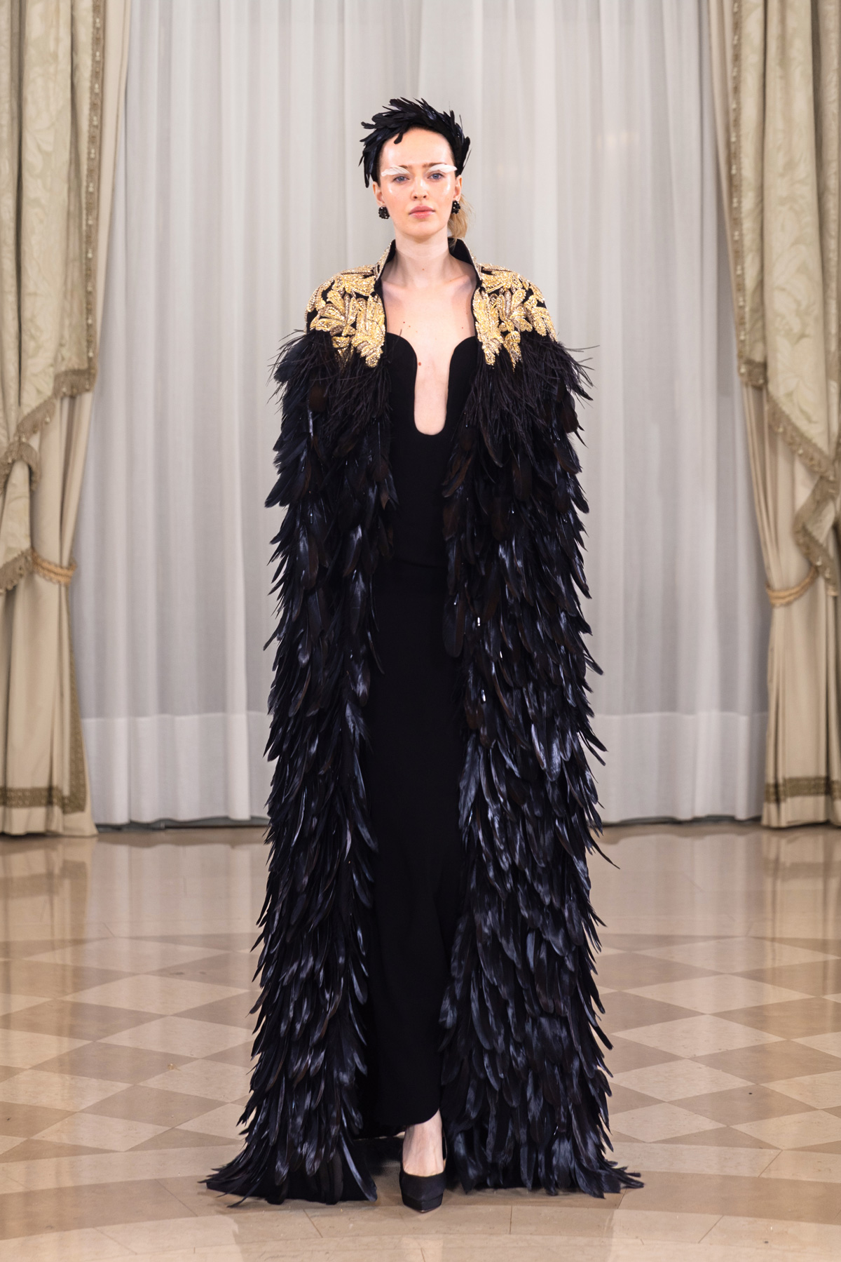 من مجموعة سعيد قبيسي Rebirth SS26 للخياطة الراقية (تصوير خاص بدارسعيد قبيسي)