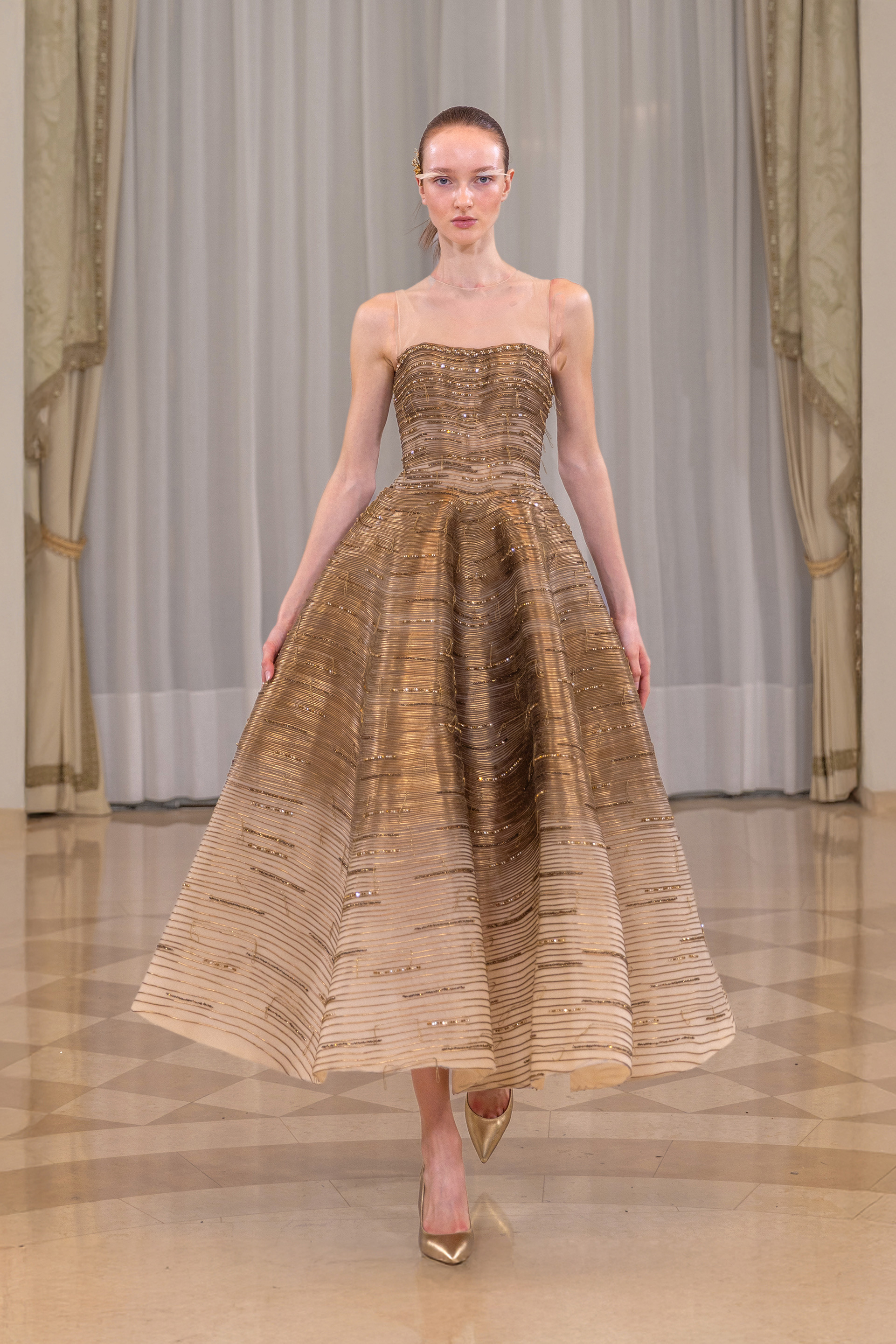 من مجموعة سعيد قبيسي Rebirth SS26 للخياطة الراقية (تصوير خاص بدارسعيد قبيسي)