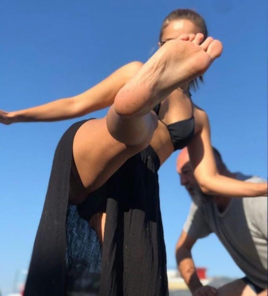 Damla Sönmez Damla Sönmez