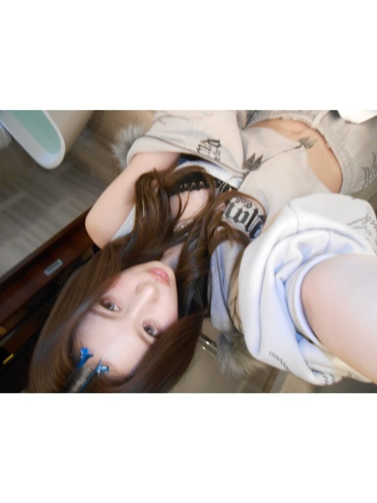 260224 تحديث سانا على الانستقرام - توايس في برنامج فالون الليلة 💜🌚