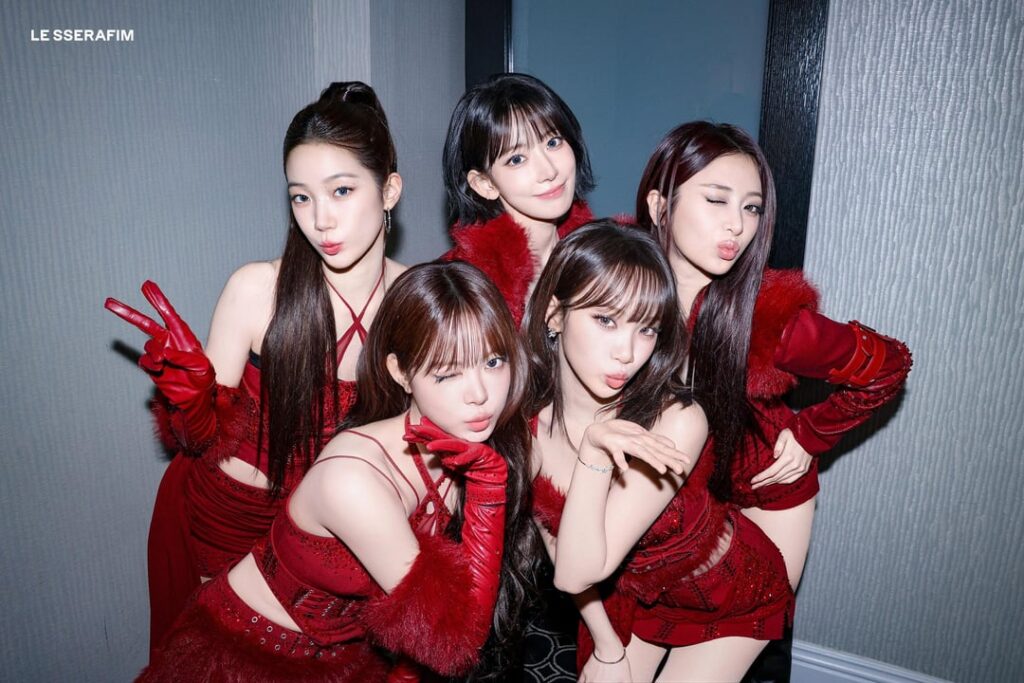 260212 LE SSERAFIM - 2026 NEW YEAR'S ROCKIN' EVE (رسم مصور - مرحلة الأداء والتحضير)