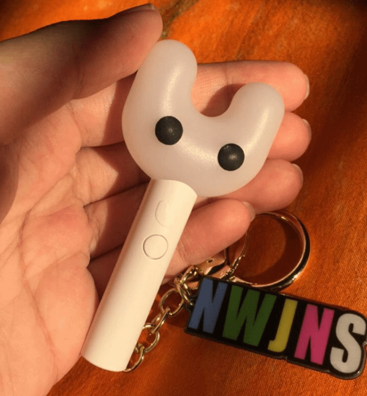 أين يمكنني أن أجد سلسلة مفاتيح مثل هذه😿