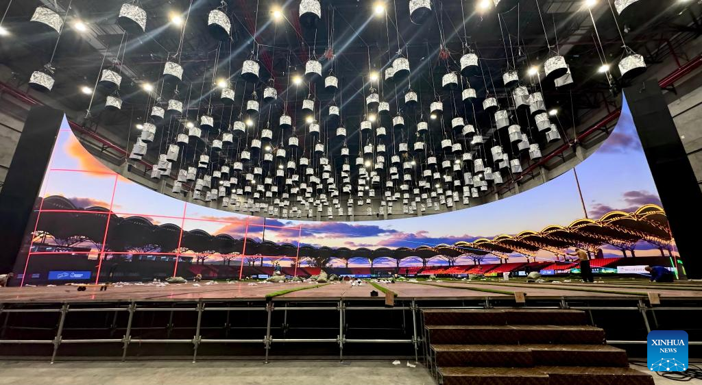 تكنولوجيا افتراضية مدعومة بالذكاء الاصطناعي تعزز كفاءة إنتاج الأفلام في الصين