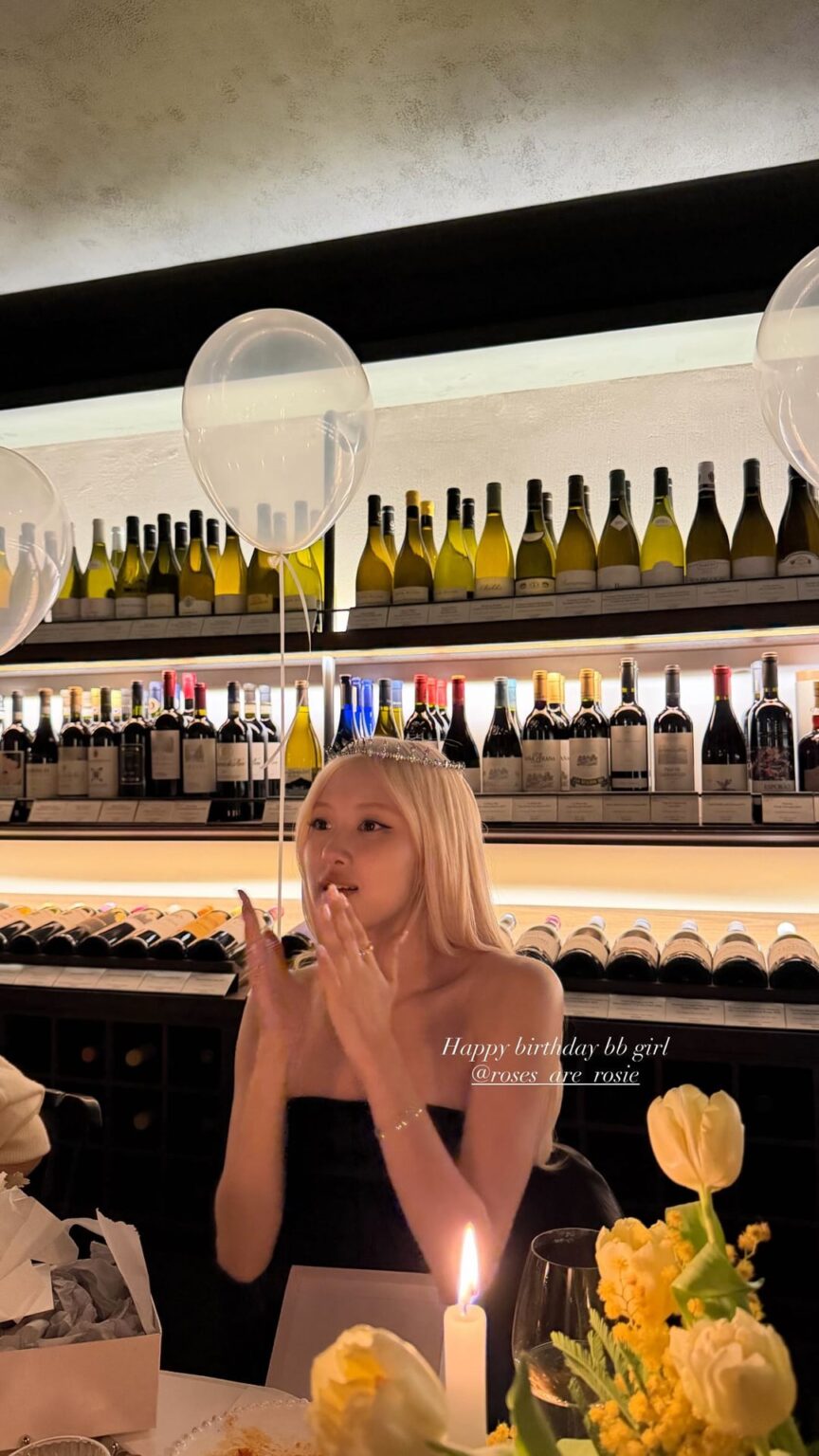 260211 تحديث قصة peggygou_ على الانستقرام مع روزي