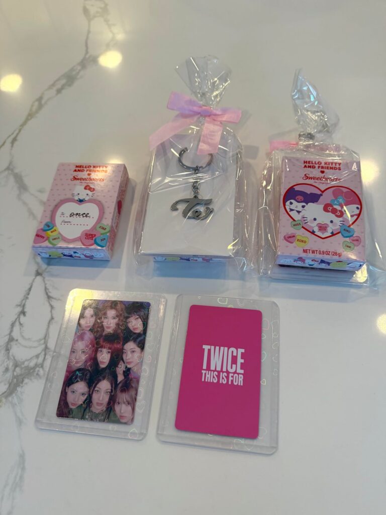 هدايا مجانية لـ DC 2/14!