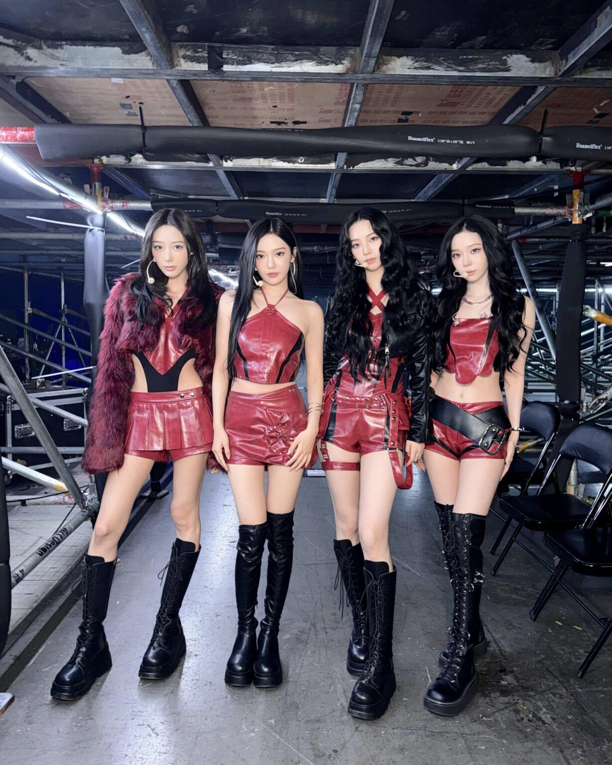 260308 تحديث تويتر aespa - لا أستطيع الانتظار لرؤيتك مرة أخرى "لأن الحياة قصيرة جدًا"