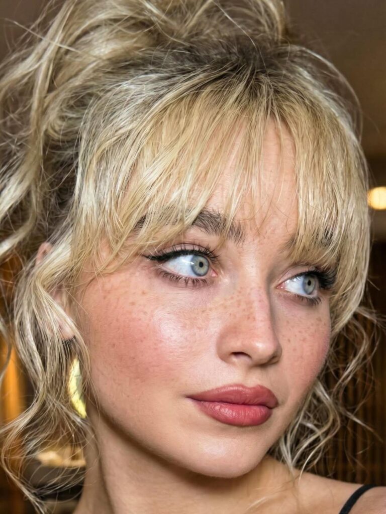 Sabrina Carpenter Sabrina Carpenter