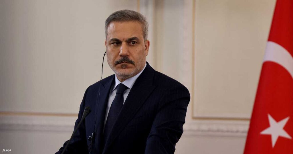 فيدان: نناقش مع إيران التناقض بين البيانات وإطلاق الصواريخ فيدان: نناقش مع إيران التناقض بين البيانات وإطلاق الصواريخ