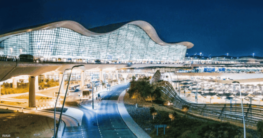 وفاة و7 إصابات جراء اعتراض مسيرة قرب مطار زايد الدولي – سكاي نيوز عربية وفاة و7 إصابات جراء اعتراض مسيرة قرب مطار زايد الدولي - سكاي نيوز عربية