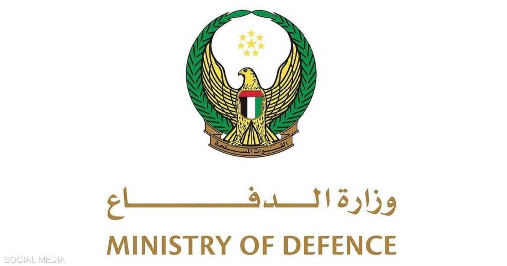 الإمارات تعلن اعتراض 15 صاروخا باليستيا و119 مسيرة