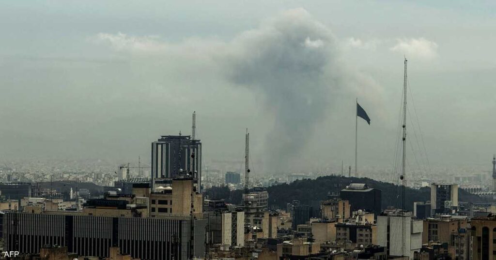 ضربات إسرائيلية على بنى تحتية عسكرية في طهران.. وإيران ترد ضربات إسرائيلية على بنى تحتية عسكرية في طهران.. وإيران ترد