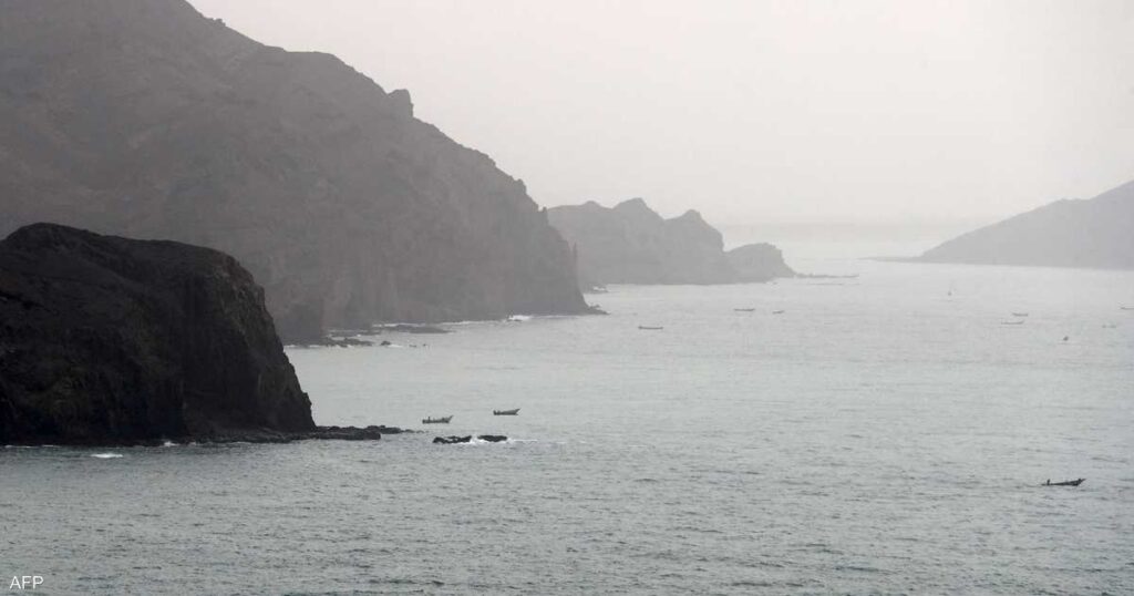 تقرير: دخول الحوثيين لدعم إيران يفاقم أزمات الشحن البحري تقرير: دخول الحوثيين لدعم إيران يفاقم أزمات الشحن البحري