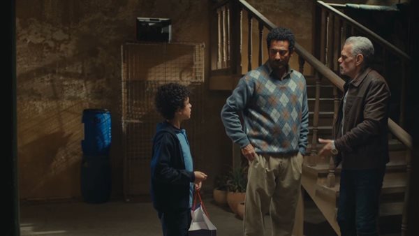 عباس يقترب من الحقيقة والخطر يهدد نجله في الحلقة الـ 17 من مسلسل إفراج