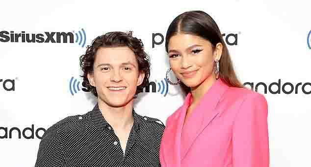 توم هولاند وزندايا في “شهر عسل” باريسي.. هل دخلا القفص الذهبي سراً؟