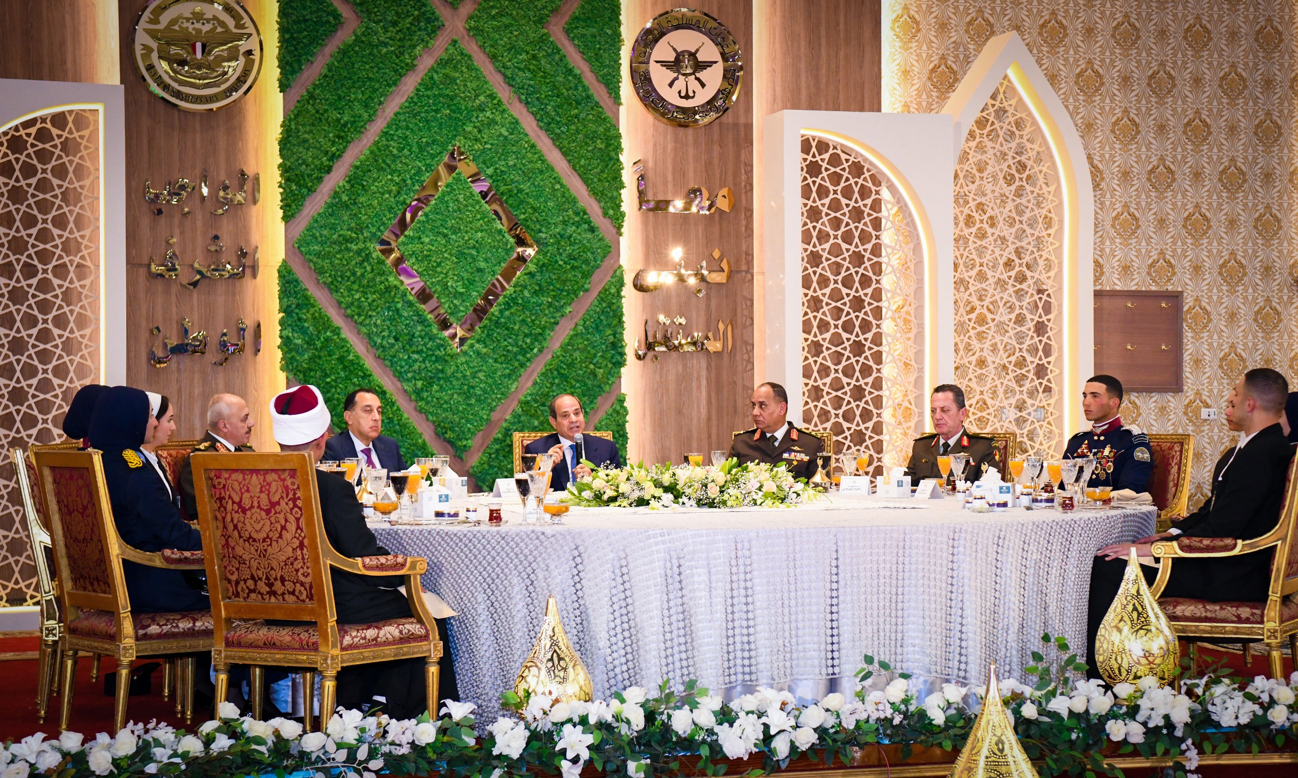 الرئيس السيسى فى حفل إفطار الأكاديمية العسكرية (2)
