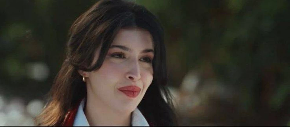 سارة بركة في علي كلاي