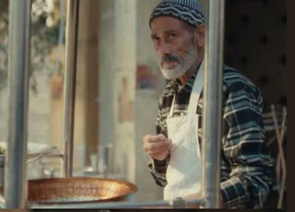 محمود عزب: كنت الأعلى أجرا فى الحفلات والأفراح.. و زوجتي كانت سندي في أصعب الظروف محمود عزب