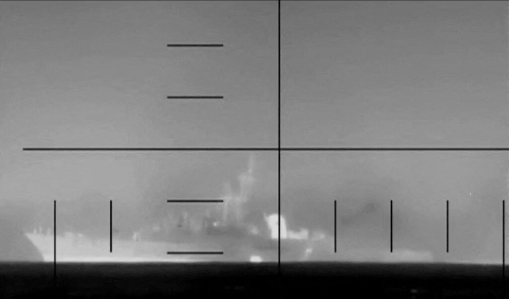 الجيش الأمريكي: أغرقنا أكثر من 30 سفينة إيرانية حتى الآن