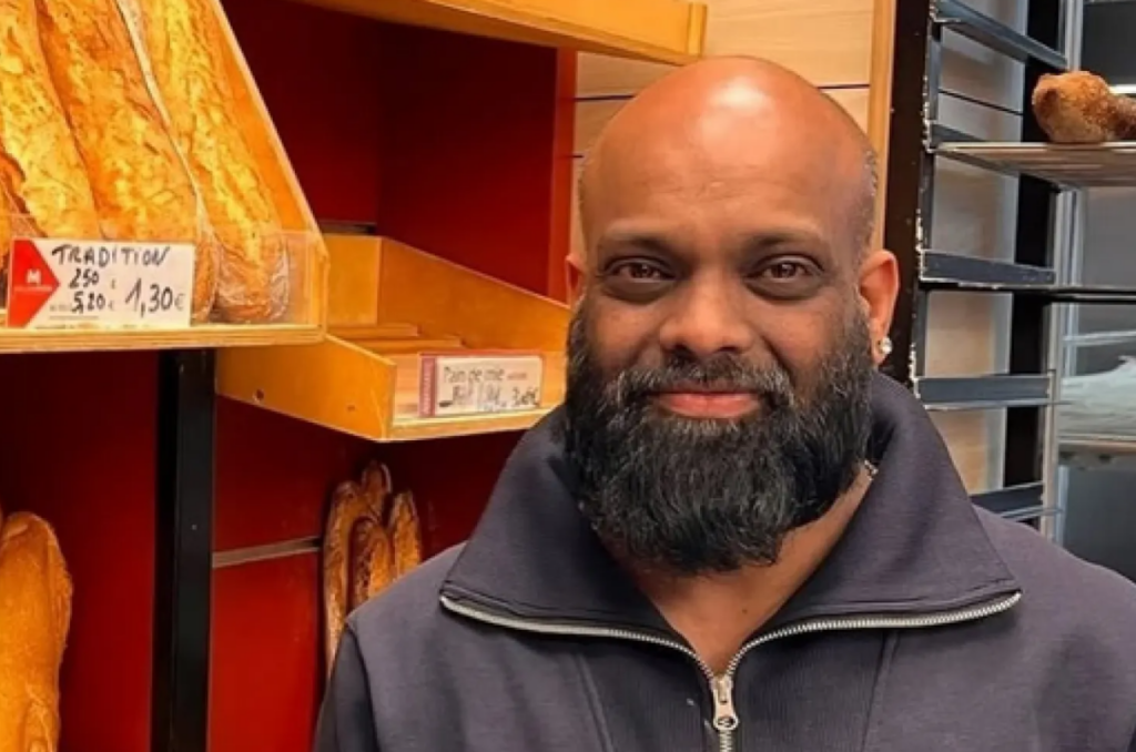 خباز سريلانكي يزوّد قصر الإليزيه بـ 20 رغيف «باغيت» كل صباح