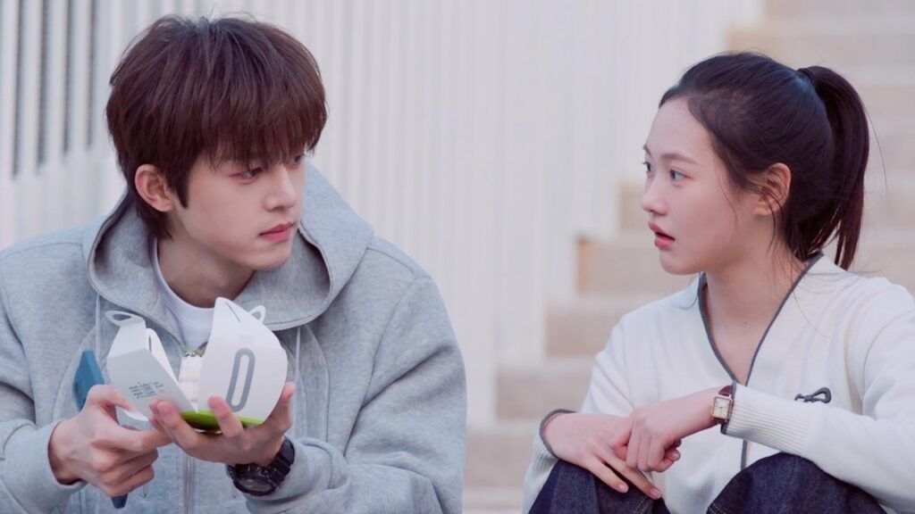 انت لا تعرفين كم انا احبها , لكني لا استطيع الاعتراف لها ❤️🔥 Too Young To Love