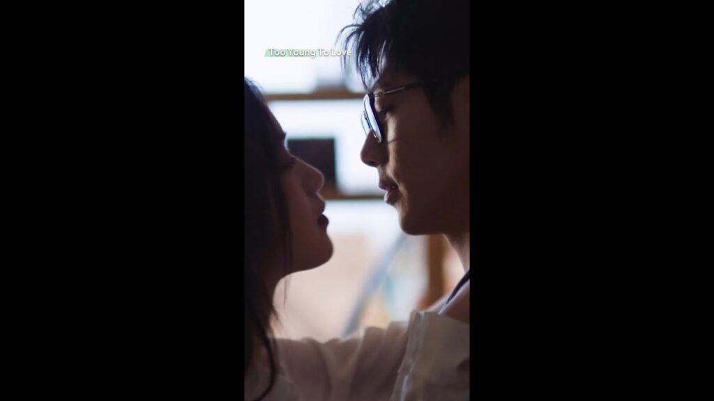 😍 😍 💋 💋#tooyoungtolove #cdrama #iqiyi #xiebinbin #zhangxinyi #mustwatch 😍 😍 💋 💋#tooyoungtolove #cdrama #iqiyi #xiebinbin #zhangxinyi #mustwatch