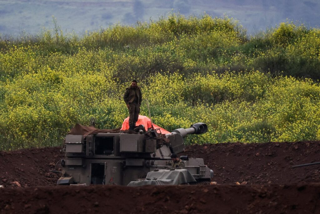 مسؤولان إسرائيليان: إسرائيل ولبنان قد يعقدان محادثات خلال أيام مسؤولان إسرائيليان: إسرائيل ولبنان قد يعقدان محادثات خلال أيام