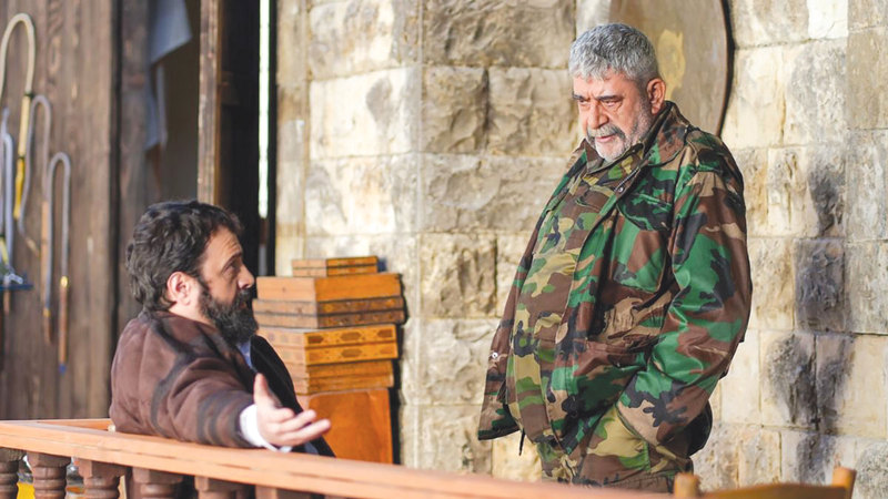 فارس الحلو يلامس الوجع في «مولانا».. ببدلة «الديكتاتور الصغير» فارس الحلو حجر الزاوية في بناء درامي مشبع بالإسقاطات. أرشيفية