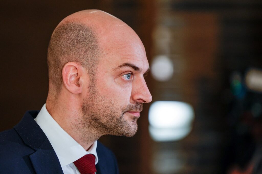 وزير الخارجية الفرنسي: لا أرى نهاية واضحة لأزمة الشرق الأوسط على الأمد القريب