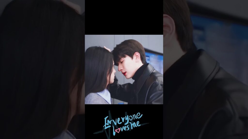 😍😍 #LinYi #ZhouYe #الجميع_يحبني #EveryoneLovesMe #youku #shorts #cdrama #chinesedrama #romance 😍😍 #LinYi #ZhouYe #الجميع_يحبني #EveryoneLovesMe #youku #shorts #cdrama #chinesedrama #romance