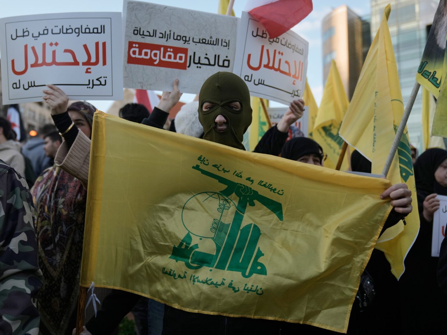 نكون أو لا نكون.. المعركة الوجودية القادمة لحزب الله | سياسة