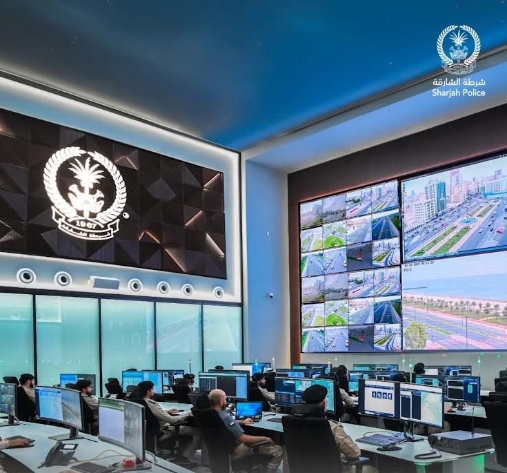 شرطة الشارقة تتعامل مع 40 ألف مكالمة خلال المنخفض الجوي شرطة الشارقة تتعامل مع 40 ألف مكالمة خلال المنخفض الجوي