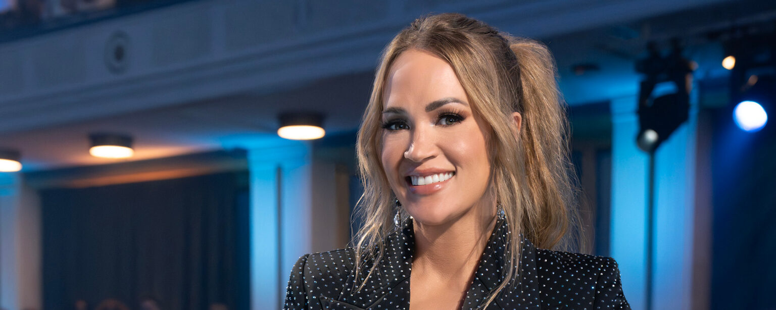 انقلب مشاهدو “أمريكان أيدول” على الهواء مباشرة على كاري أندروود، وأشادوا بانتقاداتها في أسبوع هوليوود انقلب مشاهدو “أمريكان أيدول” على الهواء مباشرة على كاري أندروود، وأشادوا بانتقاداتها في أسبوع هوليوود