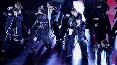 عودة أسطورية لـ BTS على المسرح بعد أربع سنوات من الغياب