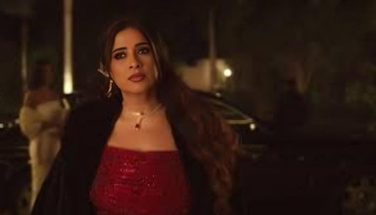 كريم فهمي وأميرة بدر