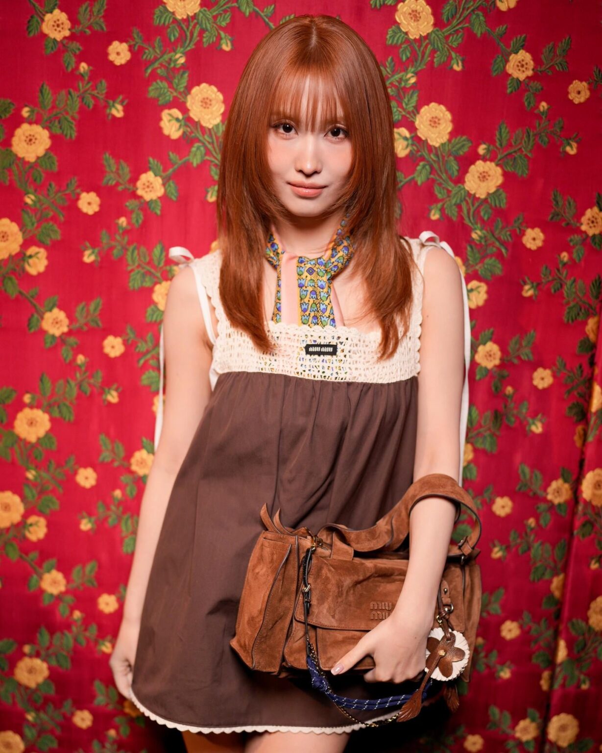 260312 تحديث لوحة الإعلانات على الإنستقرام - مومو من TWICE تحضر عرض Miu Miu في أسبوع الموضة في باريس