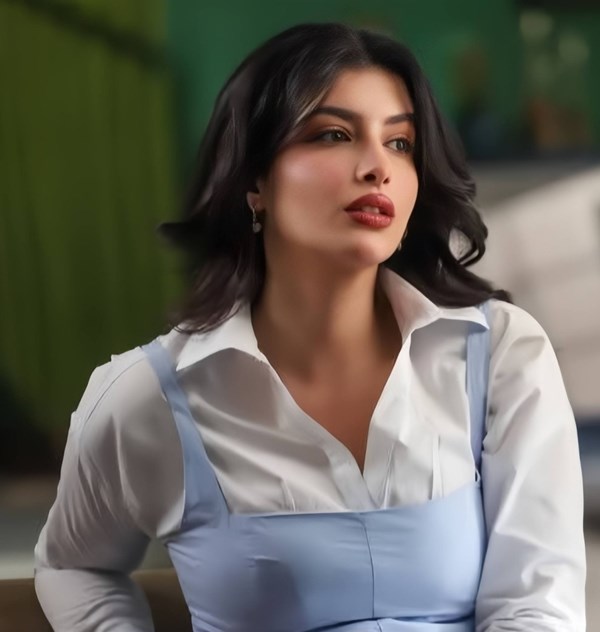 سارة بركة.. في السينما للمرة الأولى سارة بركة.. في السينما للمرة الأولى