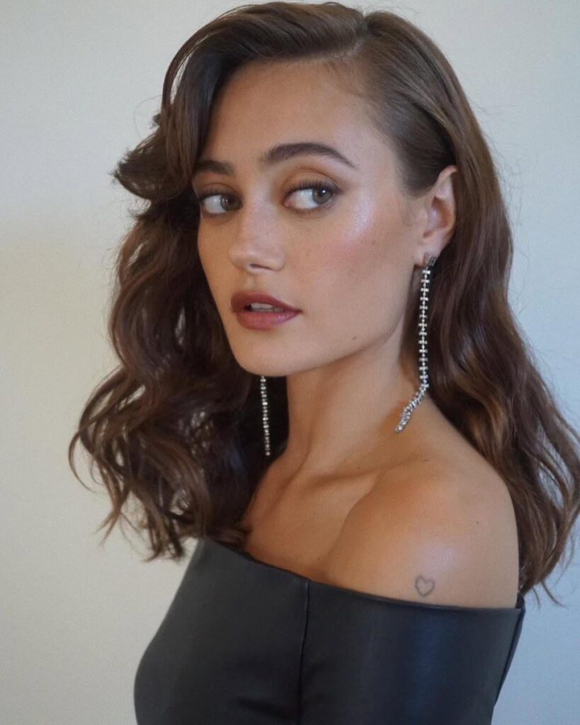 Ella Purnell