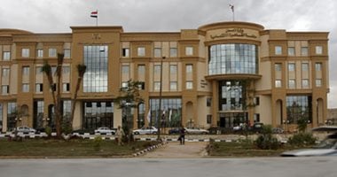 محاكمة الإعلامية منى عبد الوهاب بتهمة سرقة فكرة برنامج من اليوتوبر موسيلفا اليوم