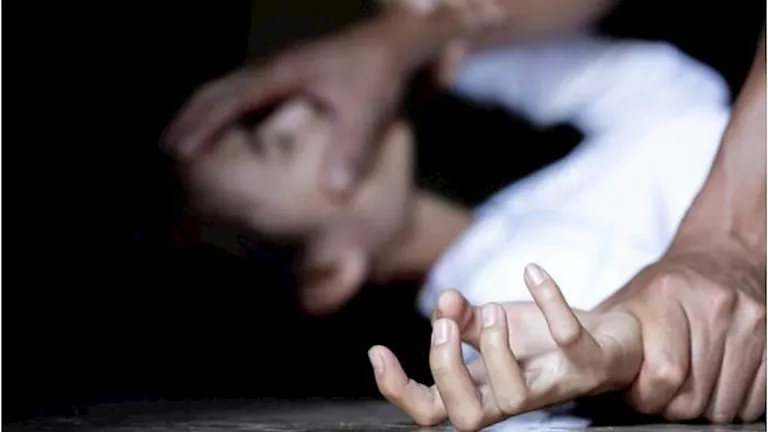 شاكك في سلوكها.. ليلة مقتل فتاة دسوق على يد زوجها داخل حظيرة المواشي شاكك في سلوكها.. ليلة مقتل فتاة دسوق على يد زوجها داخل حظيرة المواشي