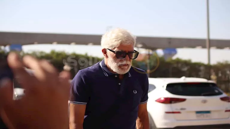 تطورات حالة الفنان طارق النهري الصحية بعد نقله للمستشفى تطورات حالة الفنان طارق النهري الصحية بعد نقله للمستشفى