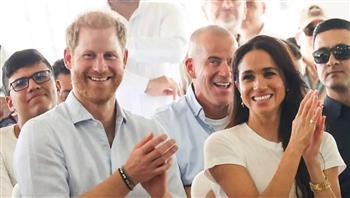 كتاب أثار الجدل.. كاميلا تتهم ميجان بـ"غسل مخ" الأمير هاري