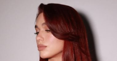 لو بتفكرى تغيرى لون شعرك قبل العيد.. 4 ألوان تريندى فى 2026