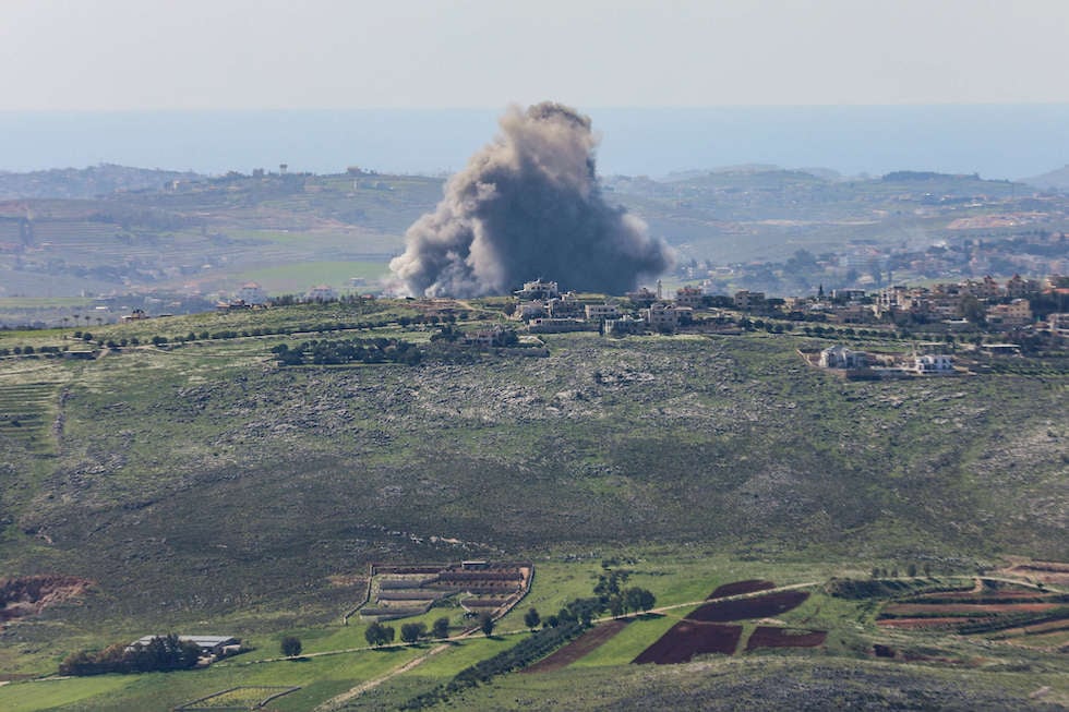 إسرائيل تحذر أهالي 3 قرى جنوبي لبنان من استقبال نازحين إسرائيل تحذر أهالي 3 قرى جنوبي لبنان من استقبال نازحين