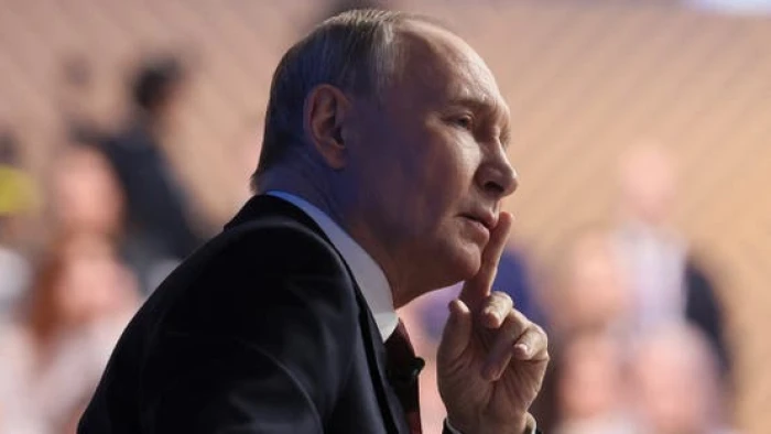 صحيفة المرصد - تقرير يكشف كيف تساعد روسيا إيران سراً في الحرب لمواجهة أمريكا