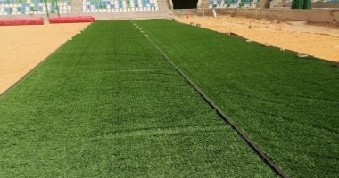 بدء فرد النجيلة باستاد النادى المصرى الجديد.. صور